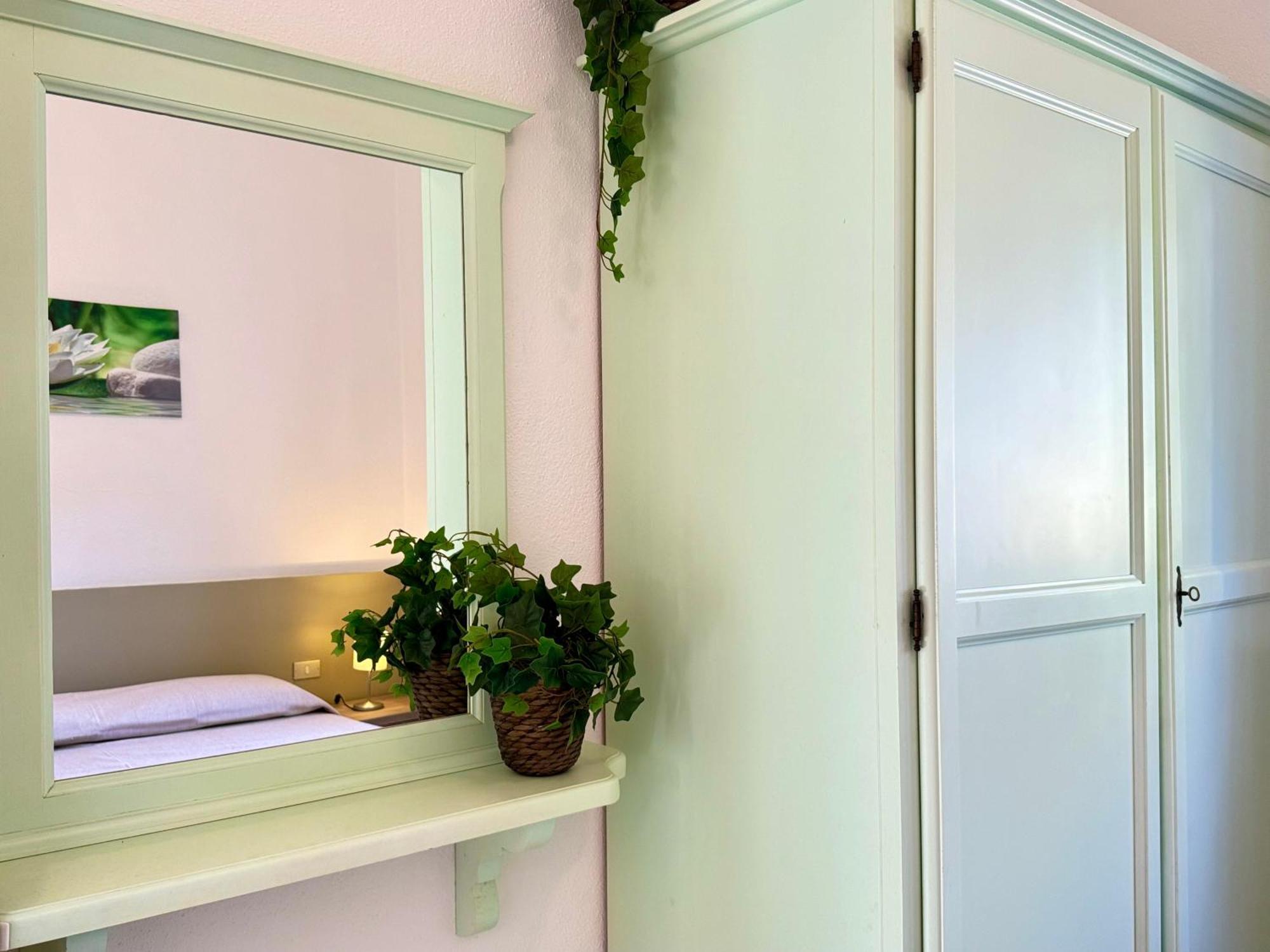 Garden Retreat - Homey Experience Olbia Ngoại thất bức ảnh