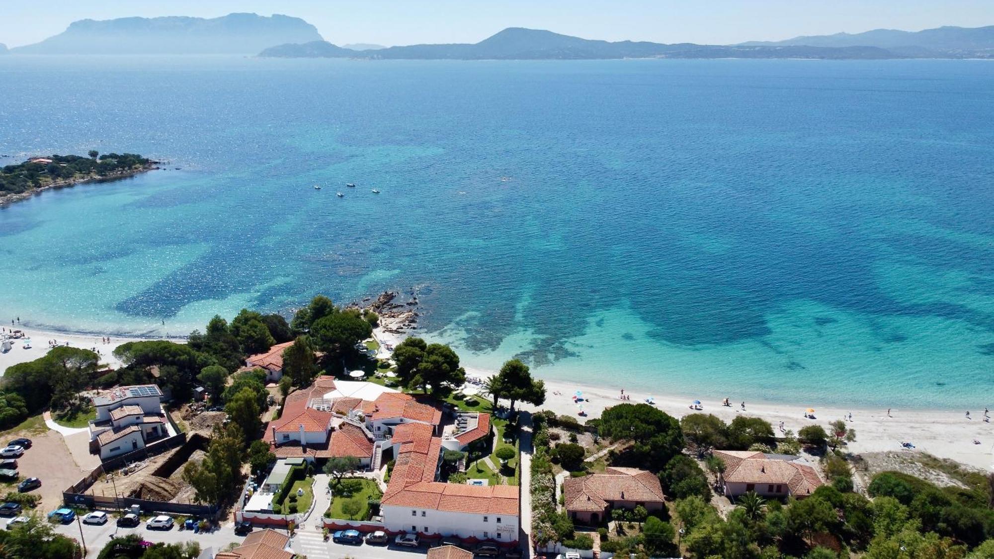 Garden Retreat - Homey Experience Olbia Ngoại thất bức ảnh